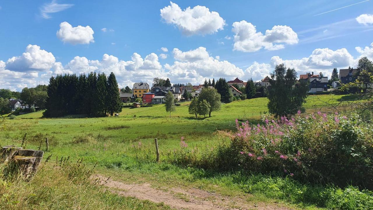 Monis Gemuetliche Ferienwohnungen Suhl Eksteriør billede